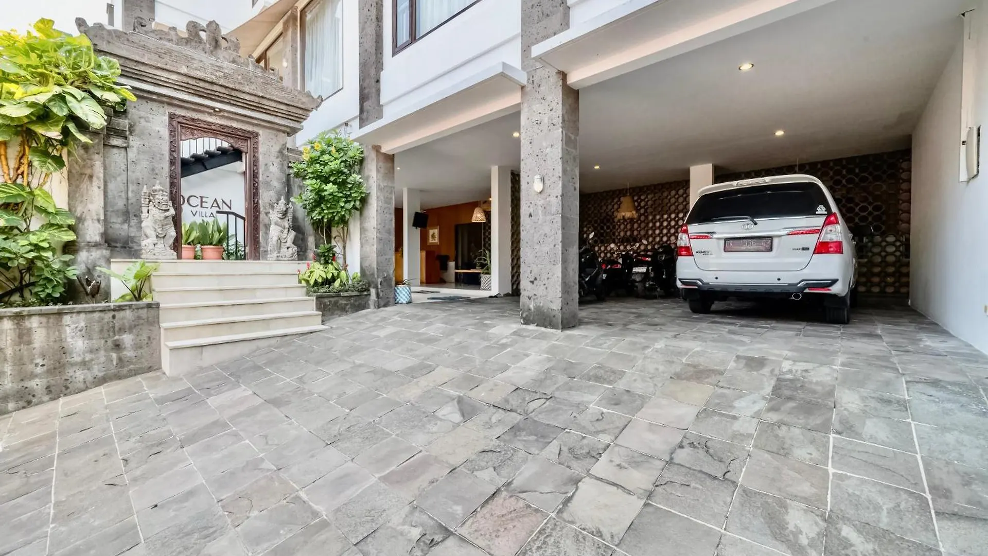 Luxurious Escape In Uluwatu - Ocean Villa With 5 Bedroom And Private Pool Indonesia