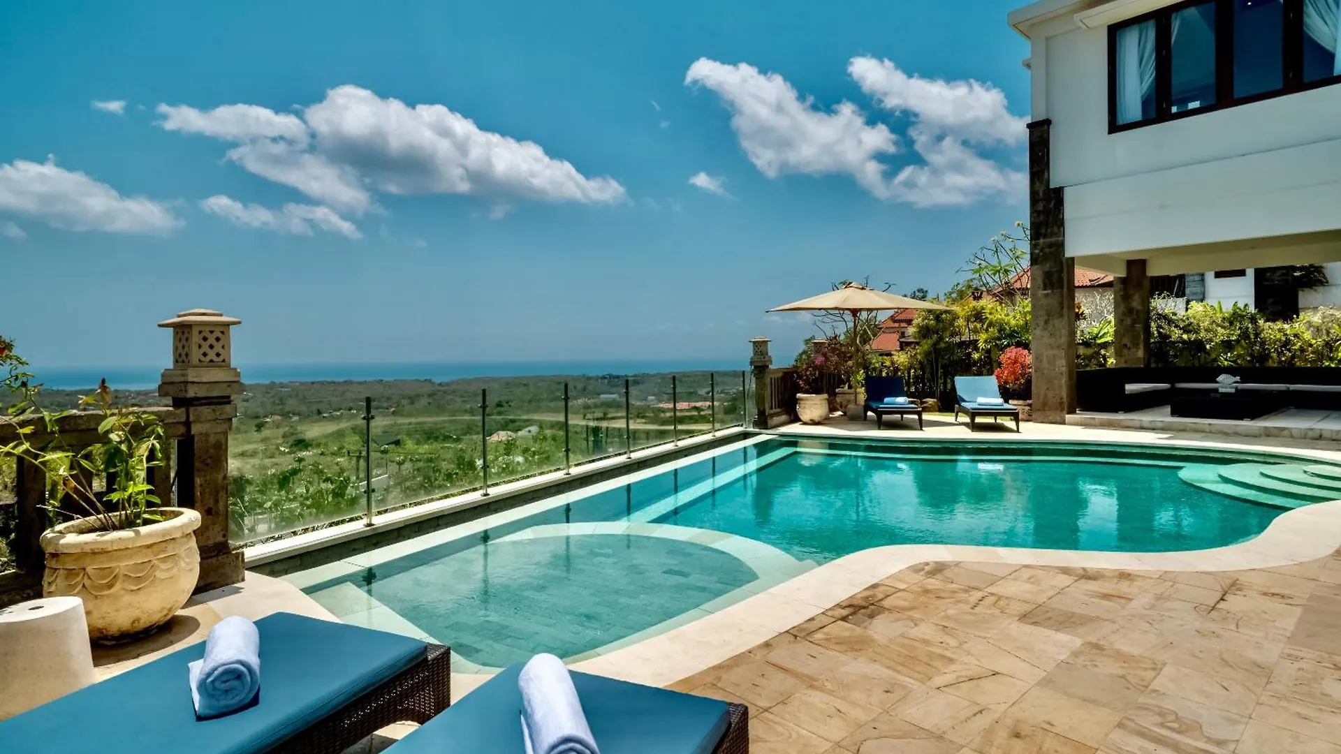 Luxurious Escape In Uluwatu - Ocean Villa With 5 Bedroom And Private Pool Indonesia