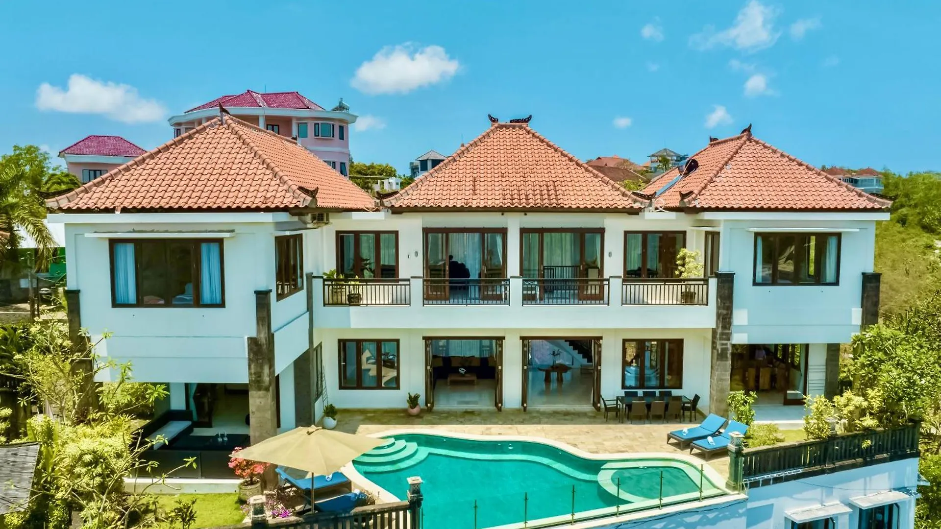 Luxurious Escape In Uluwatu - Ocean Villa With 5 Bedroom And Private Pool 0*,  Ινδονησία