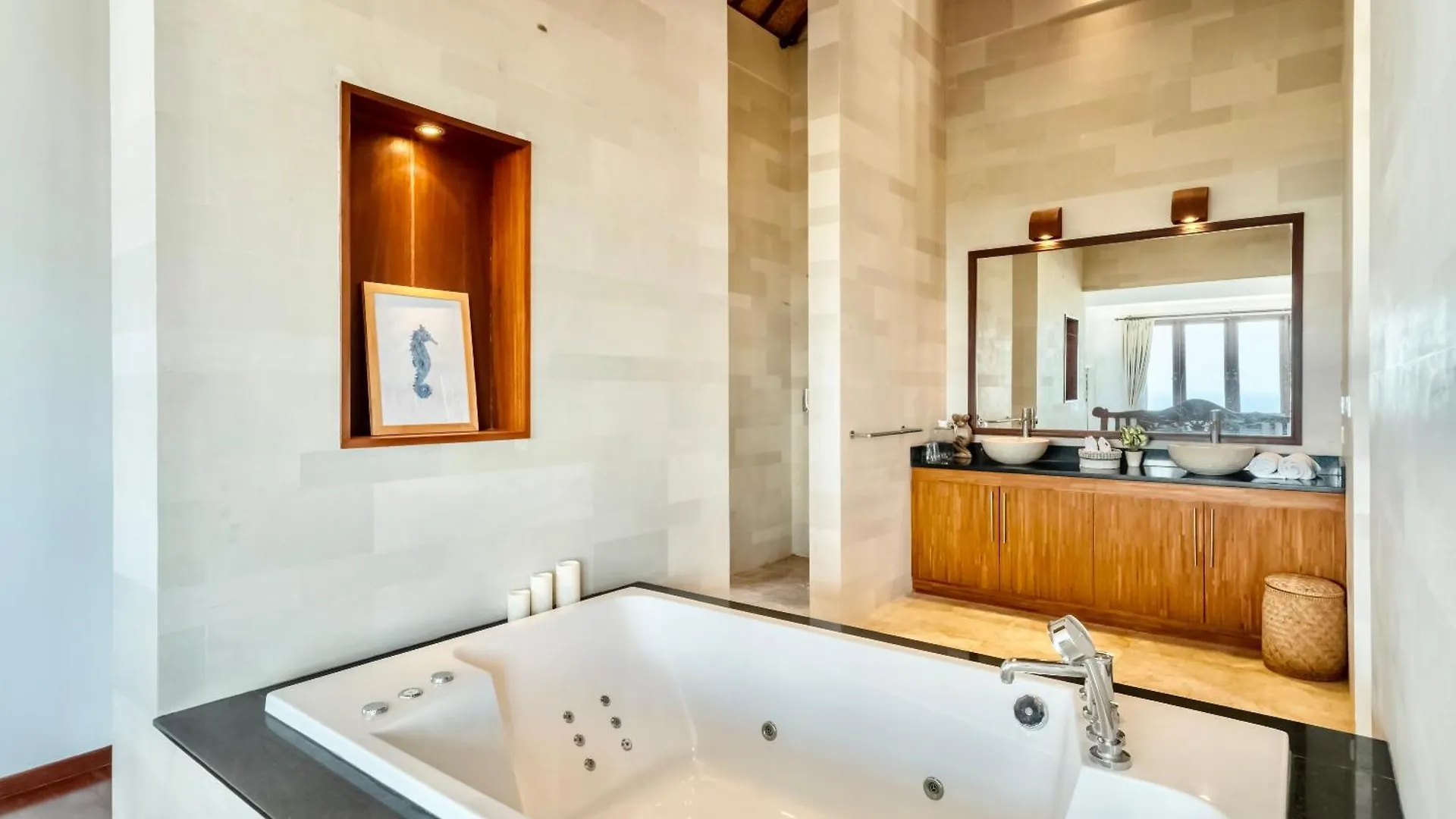 Luxurious Escape In Uluwatu - Ocean Villa With 5 Bedroom And Private Pool 0*,